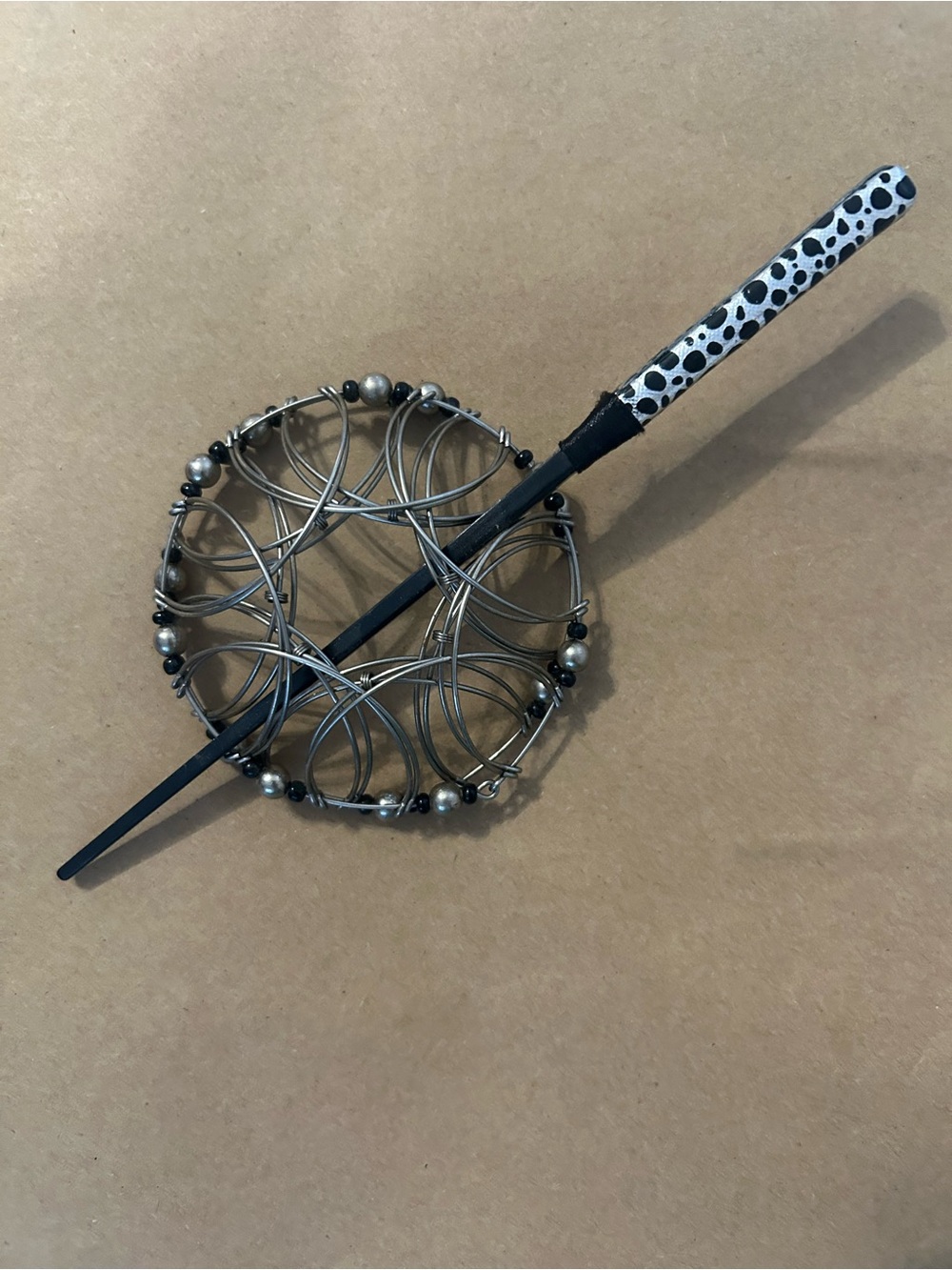 Decorative Silver-Tone Wire Hair Bun Holder with Black/Silver Stick